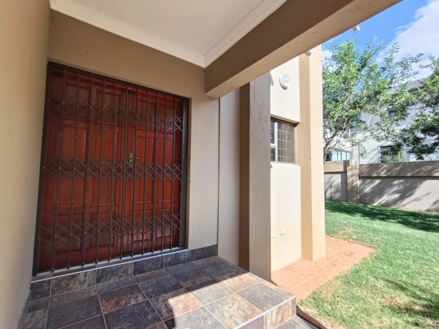 4 Bedroom Property for Sale in Boschdal North West